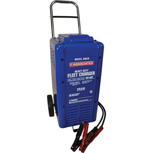 [FLU027] Chargeur 6/12/18/24 V de parc automobile à roues pour service intensif (FLU027)
