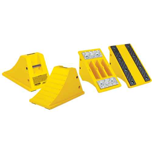 All-Terrain Heavy-Duty Wheel Chocks (KH975)